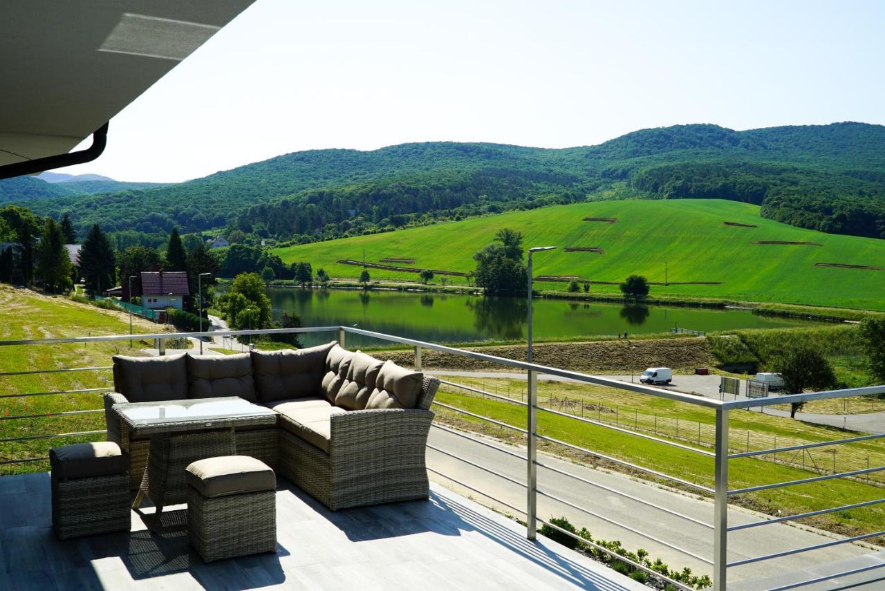 Luxury Villa Moravany nad Vahom Экстерьер фото