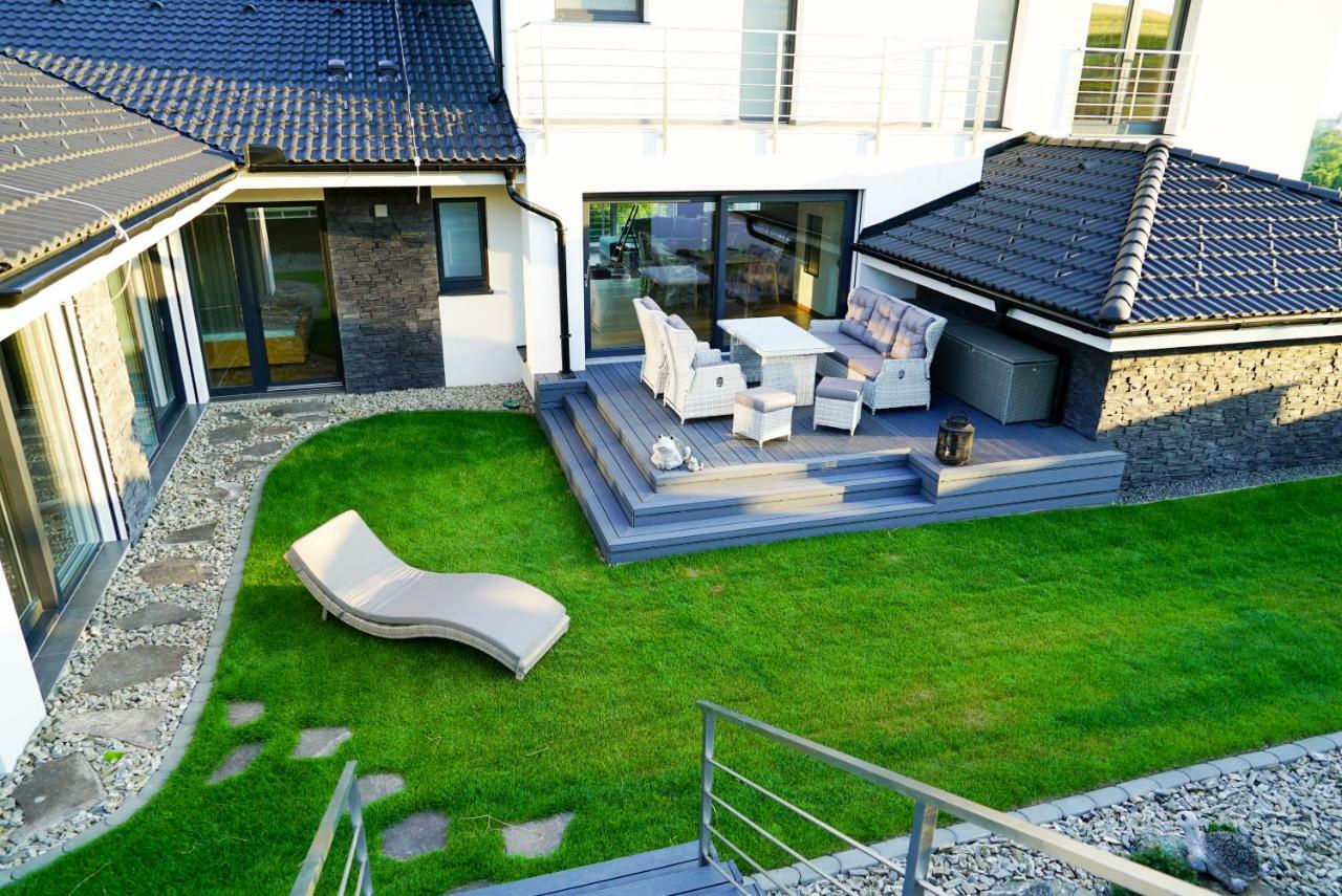 Luxury Villa Moravany nad Vahom Экстерьер фото