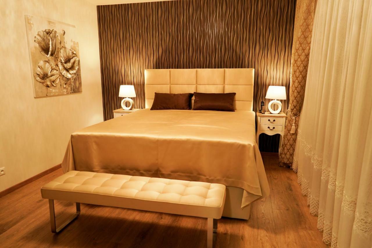 Luxury Villa Moravany nad Vahom Экстерьер фото