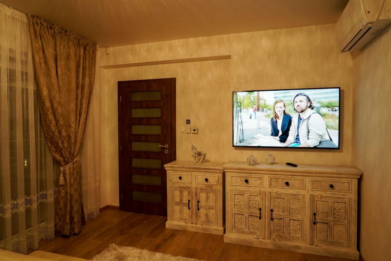 Luxury Villa Moravany nad Vahom Экстерьер фото